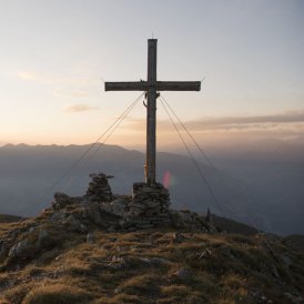 Das Gifpelkreuz ist oft das Ziel einer Wandeurung, © Tirol Werbung / Bauer Frank