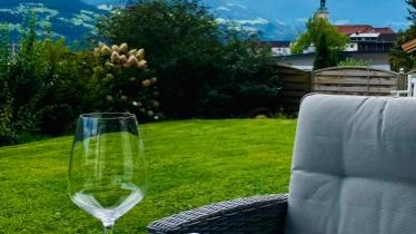 Apartment „AlpView“,Tirol mit Sauna und Pool, © bookingcom