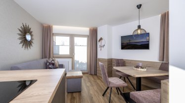 Wohnzimmer Apartment Lavendel und Edelweiss