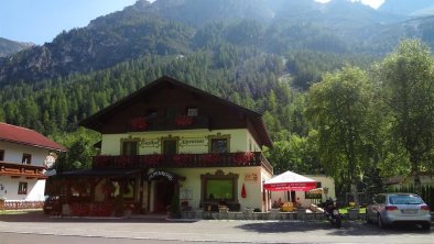 Gasthof Alpenrose im Sommer