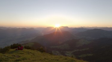 Sunrise from the top of the Gratlspitze mountain, © Alpbachtal Seenland Tourismus / Sedlak Matthias