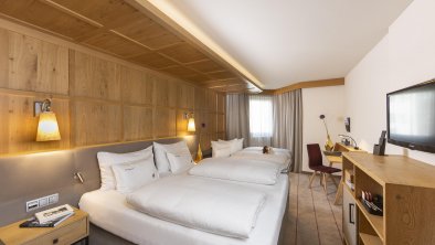 Familienzimmer-Superior-Stil-Hotel-Innsbruck-420-A