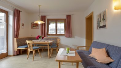 02-Appartement-Wohnzimmer