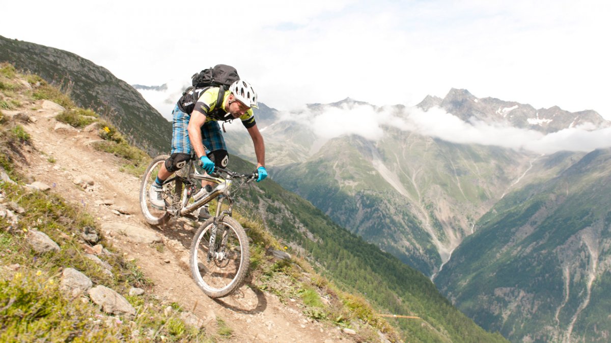 Mountainbiken im Ötztal, © Tirol-Werbung-Werlberger-Michael