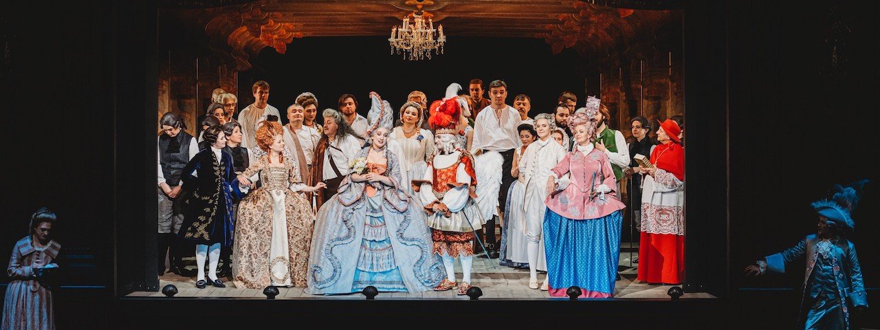 Barocker Spaß auf der Opernbühne, © Xiomara Bender, Tiroler Festspiele Erl