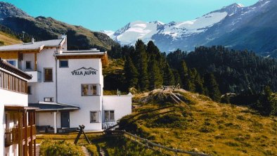 Villa Alpin Sommeransicht