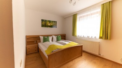 Schlafzimmer West 2