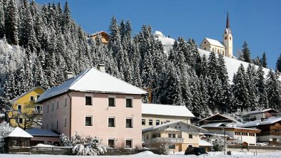 Winteransicht Pfarrhof, © Hans-Sieghart Wilhelmer