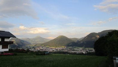 Blick von den Appartements nach Wörgl und Skigebie, © Panoramablick