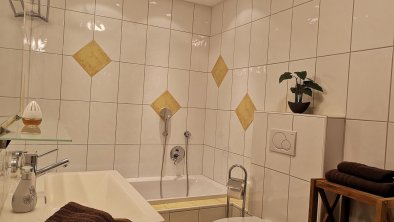 Top Johannes Dusche/ Badewanne/ WC