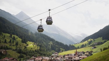 Eggalm-Gondelbahn in Lanersbach, © Tirol Werbung/Bert Heinzlmeier