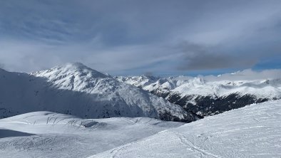 Bergkulisse aus dem Skigebiet