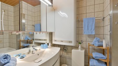 Appartement-Sibylle-Kirchberg-Badezimmer