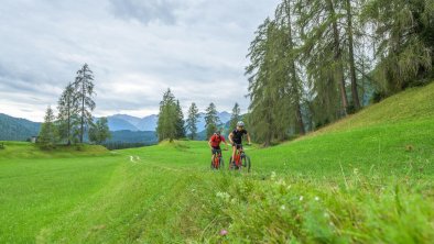 E-Biken und Radfahren in Leutasch, © Region Seefeld, Ronny Kiaulehn