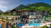 Hotelansicht, © Leading Family Hotel & Resort Alpenrose