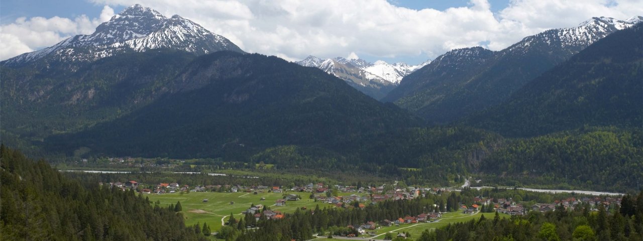 Weißenbach am Lech im Sommer, © Naturparkregion Reutte