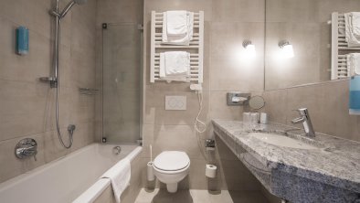 Badezimmer Komfort - Badewanne