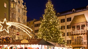 Christkindlmarkt in der Innsbrucker Altstadt, © Innsbruck Tourismus/Christoph Lackner