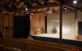 Bernadette Abendstein und Hakon Hirzenberger&nbsp;bringen&nbsp;die gro&szlig;e Theaterwelt ins Zillertal., © Bert Heinzlmeier