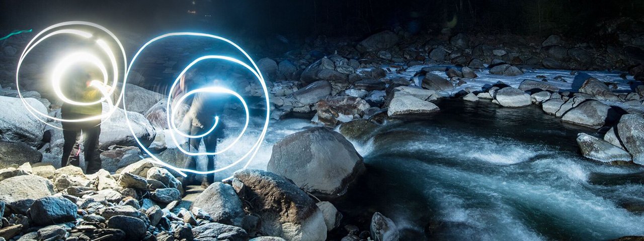 Lichtzeichen: Beim Winter-Fotokurs im Nationalpark Hohe Tauern geht es um das Licht der kalten Jahreszeit, © Patrice Kunte