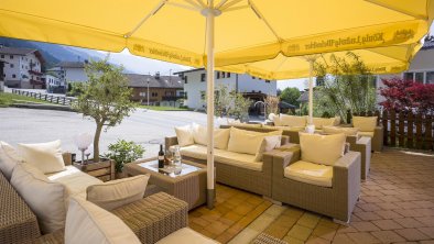 hotel_Sonnleiten_Bruck_Dorf_23b_08_2018_Terrasse 2