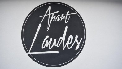 Apart. Laudes (66)