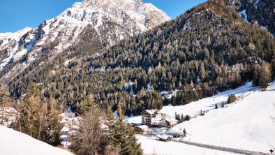 Winter Außenansicht mit Bergpanorama, © im-web.de/ DS Destination Solutions GmbH (eda3 Kaun)