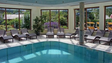 Relaxen im Wellnessbad