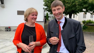 https://images.seekda.net/AT_UAB7-07-12-01/Gerlinde_und_Markus_2.jpg