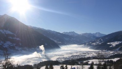 Winterlicher Ausblick ins Tal