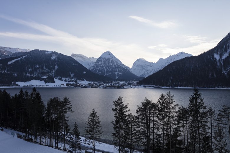 Wer kann die Kirchenspitze erkennen? Foto: Tirol Werbung/Lisa Hörterer