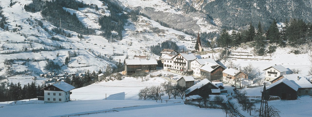 Tobadill im Winter, © Archiv TirolWest/Albin Niederstrasser