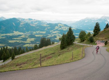 Auf dem Weg zum &quot;Berg der Entscheidung&quot;, dem Kitzb&uuml;heler Horn.
