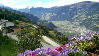 Blick nach Zell am Ziller