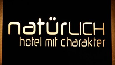 Bis bald im Hotel Natürlich in Fiss, Tirol!, © Natürlich. Hotel mit Charakter in Fiss, Tirol
