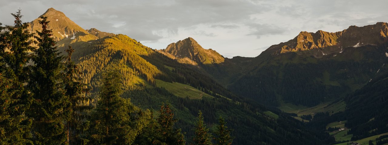 Sonnenaufgang in Tirol , © Tirol Werbung / Katharina Poblotzki