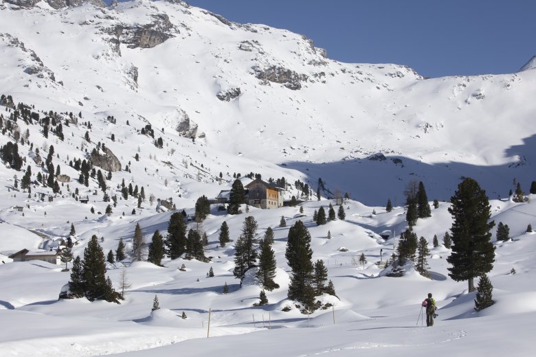 Die Lizumer H&uuml;tte in den Tuxer Alpen.
, © Tirol Werbung / Frank Stolle