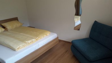 Schlafzimmer Doppel-und Zustellbett