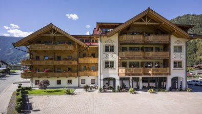 Ferienhotel_Rohrerstrasse_47_Zell_Haus_aussen_2