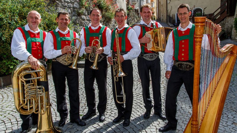 Franz Posch und seine Innbrüggler traten schon beim Haller Kiachlfest auf, © Anton Wieser / Region Hall-Wattens