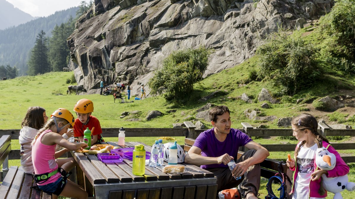 Familienklettergarten Oberried bei Längenfeld, © Tirol Werbung/Hans Herbig