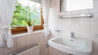 Badezimmer_Holunder