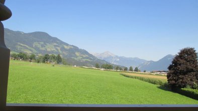 Blick vom Balkon talauswärts