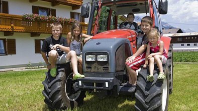 Lacknerhof Kinder Traktor